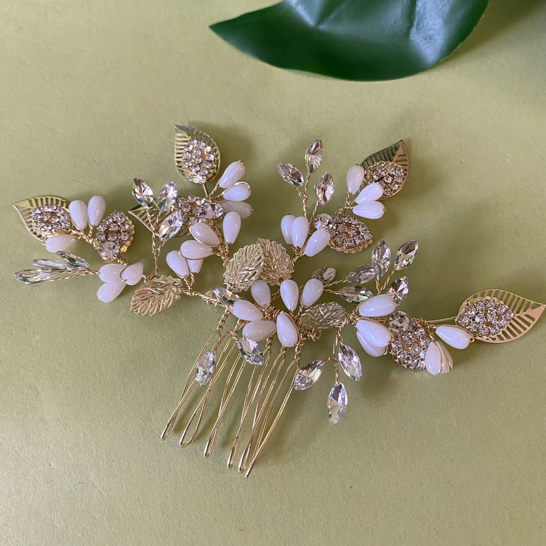 Diamante gold comb with leaves and beads