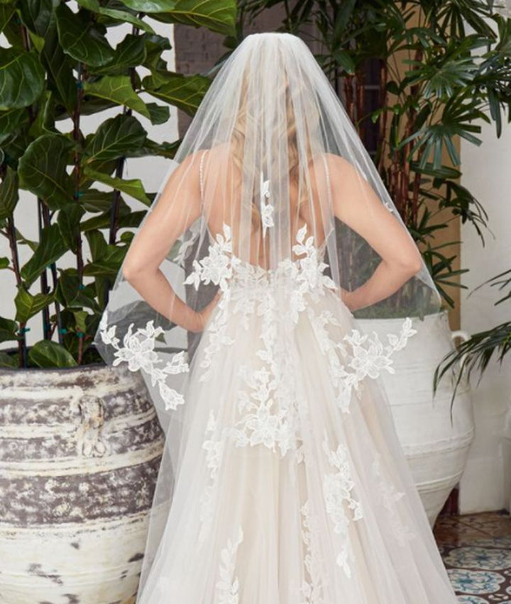 Floral Lace & Beaded Finger Tip Veil