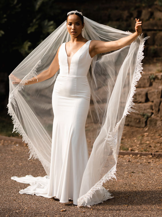 Feather & Diamante Edge Veil