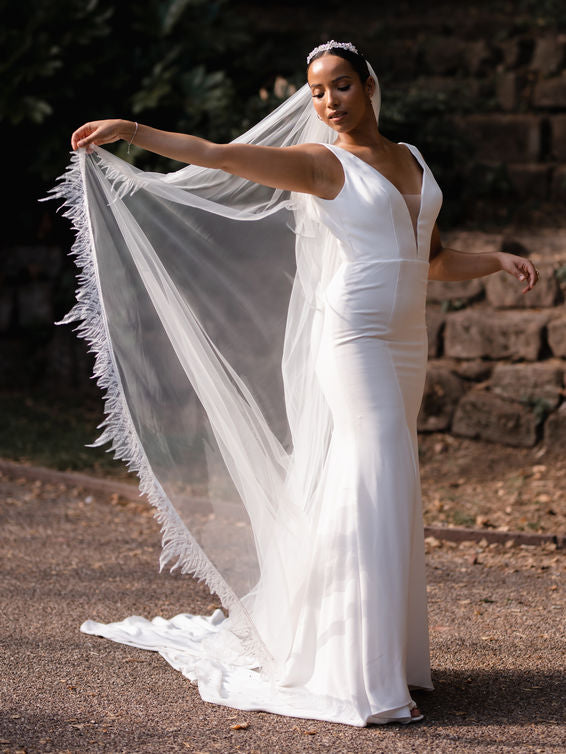 Feather & Diamante Edge Veil