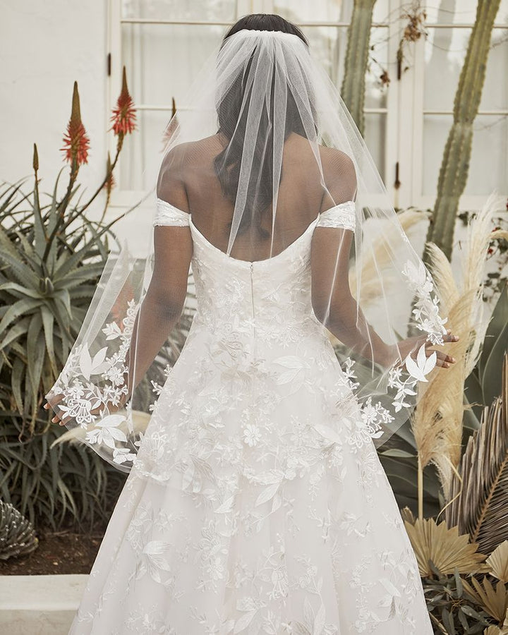 Floral Lace Veil