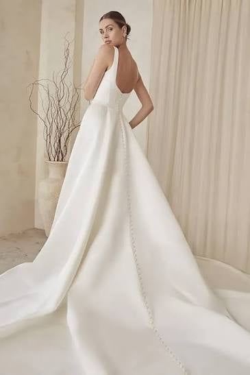 Atlas | LeBlanc Bridal LE144