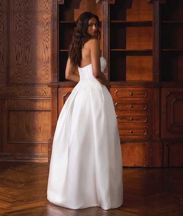 Vespera | Casablanca Bridal 2676