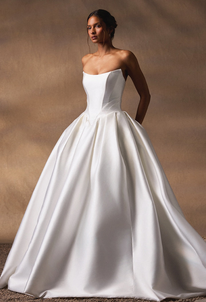 Colene | Casablanca Bridal 2679