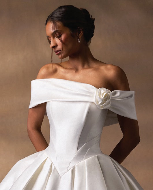 Colene | Casablanca Bridal 2679